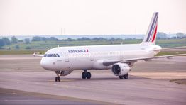 French aviation sector to strike against proposed air tax increase